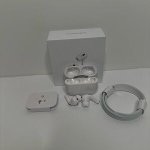 Apple AirPods Pro with Charging Case - White